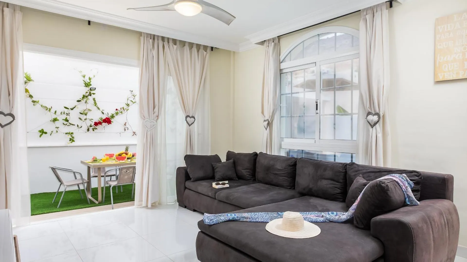 Villa Marzella - Luxury Costa Adeje スペイン